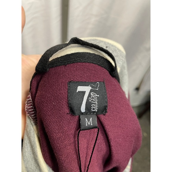 7 Degrees Burgundy Gray Striped Sleeve Full Zip Hoodie Sweatshirt Womens Medium - Picture 3 of 4